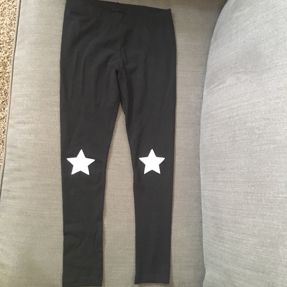 Rumi + Ryder star patch knee leggings
